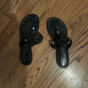 Size 8 Tory Burch gently used like new Miller sandal